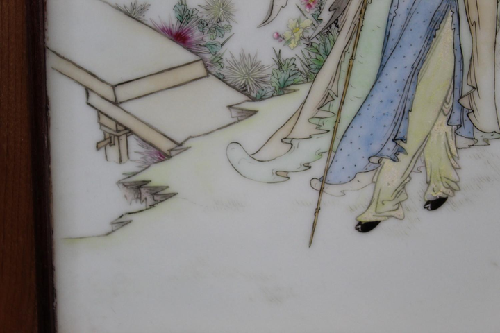 古玩陶瓷民國淺降彩瓷板真品鑒賞圖