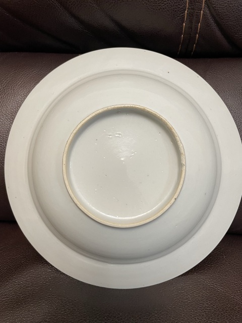 古玩陶瓷樓臺亭閣山水紋青花盤真品鑒賞圖