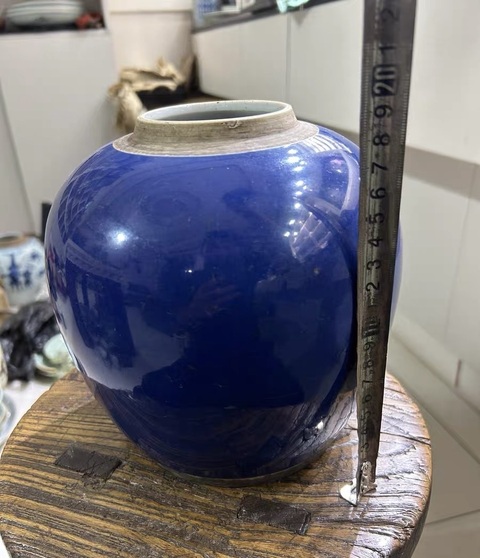 古玩陶瓷霽藍釉罐真品鑒賞圖