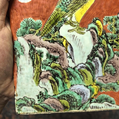 古玩陶瓷珊瑚紅粉彩花鳥紋瓷板真品鑒賞圖