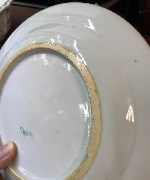 古玩陶瓷五彩荷塘鴛鴦紋盤真品鑒賞圖