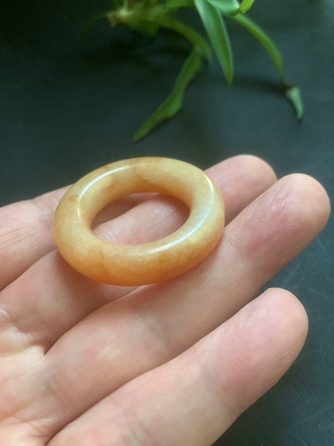 古玩玉器清代天然翡翠雕“素紋環”拍賣，當前價格21800元