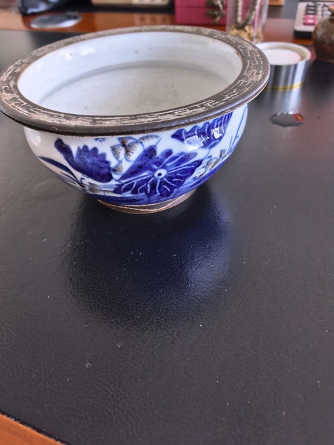 古玩陶瓷荷塘清趣圖香爐真品鑒賞圖