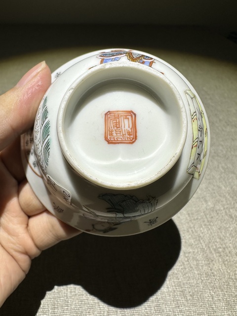 古玩陶瓷粉彩無雙普人物蓋碗真品鑒賞圖