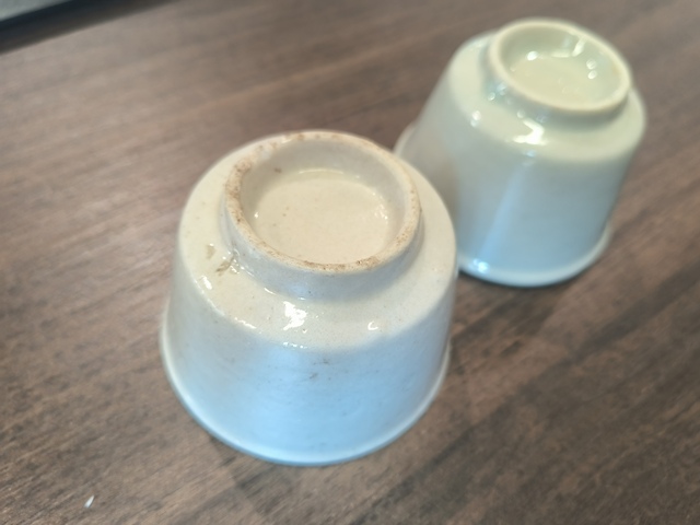 古玩陶瓷白釉唇口杯真品鑒賞圖
