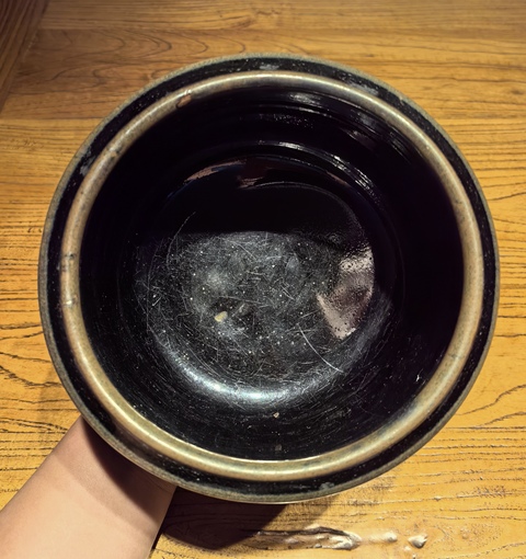 古玩陶瓷明磁州窯黑釉藍毫折沿缽拍賣,當前價格136元