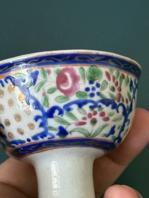 古玩陶瓷清·乾嘉花卉紋高足杯拍賣,當前價格1300元