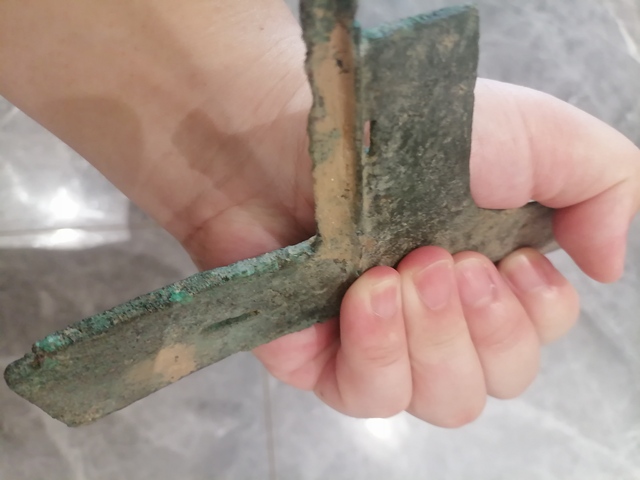 古玩銅器青銅戈真品鑒賞圖