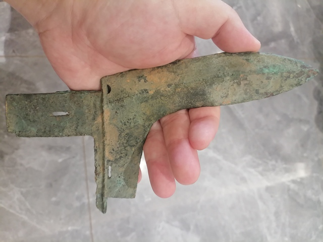 古玩銅器青銅戈真品鑒賞圖