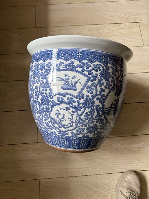 古玩陶瓷青花卷缸真品鑒賞圖