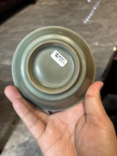 古玩陶瓷龍泉青瓷直壁洗真品鑒賞圖