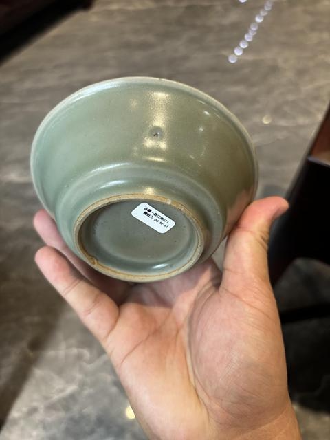 古玩陶瓷龍泉青瓷直壁洗真品鑒賞圖