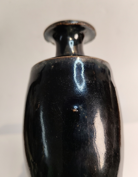 古玩陶瓷黑釉撇口瓶真品鑒賞圖