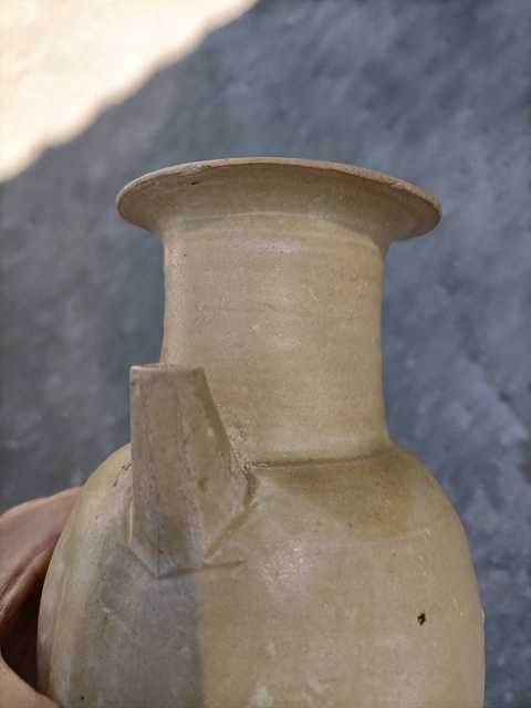 古玩陶瓷長沙窯青釉執(zhí)壺拍賣,當(dāng)前價格800元