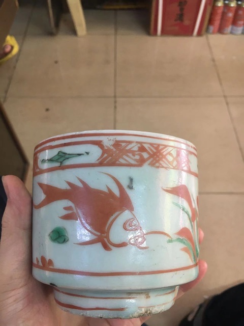 古玩陶瓷紅綠彩魚(yú)藻紋圈足筒式香爐真品鑒賞圖