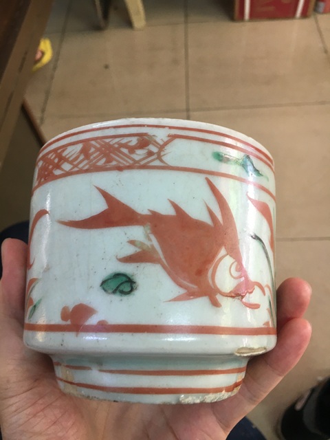 古玩陶瓷紅綠彩魚(yú)藻紋圈足筒式香爐真品鑒賞圖
