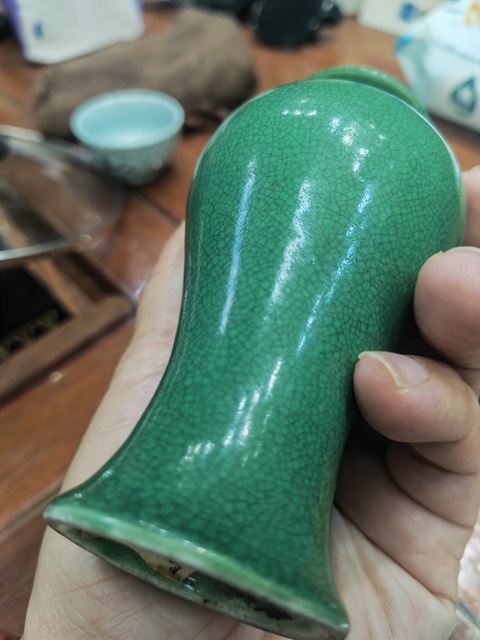 古玩陶瓷魚籽綠釉梅瓶真品鑒賞圖
