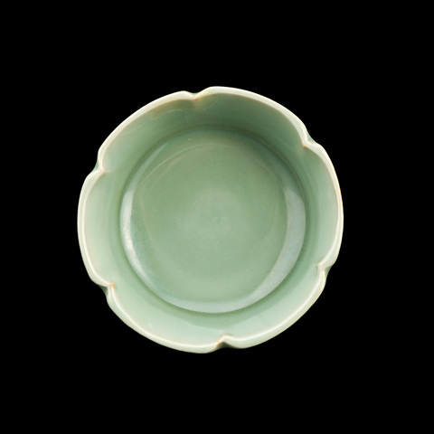 古玩陶瓷龍泉窯花口洗真品鑒賞圖