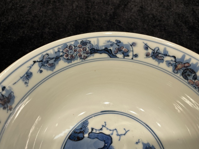 古玩陶瓷青花釉里紅花鳥紋碗真品鑒賞圖