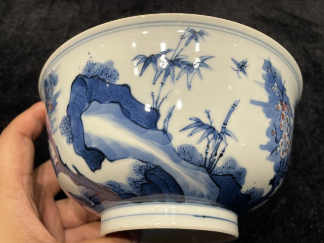 古玩陶瓷青花釉里紅花鳥紋碗真品鑒賞圖