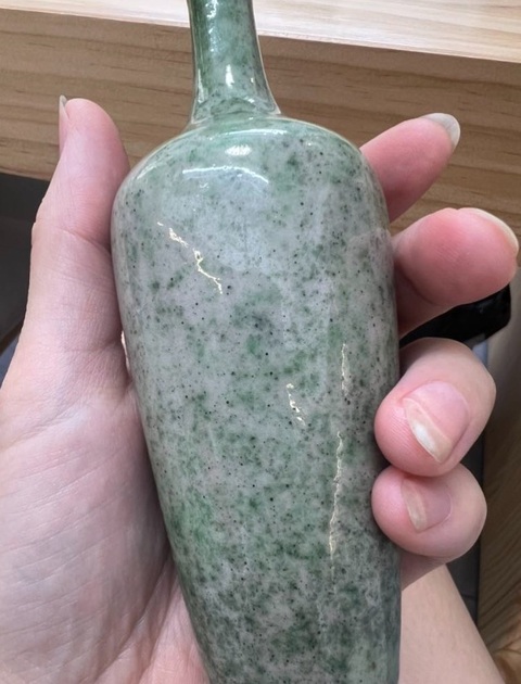 古玩陶瓷豇豆紅釉柳葉瓶真品鑒賞圖