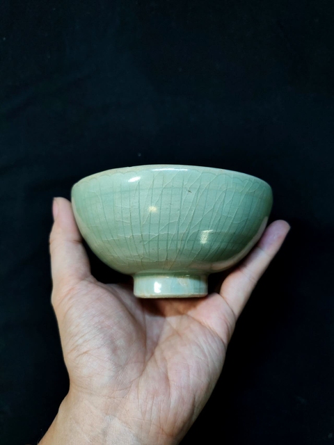 古玩陶瓷龍泉青瓷文字碗真品鑒賞圖