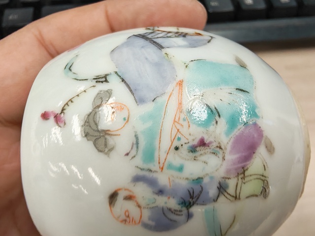 古玩陶瓷粉彩人物鳥食罐真品鑒賞圖