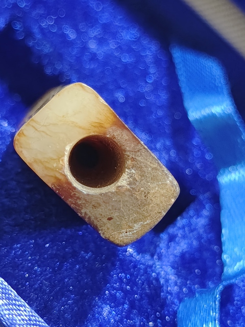 古玩玉器做舊仿“西周玉勒”真品鑒賞圖