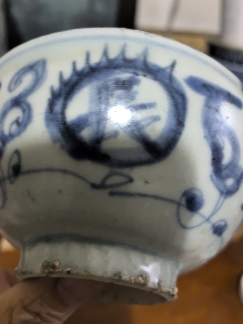 古玩陶瓷青花花卉紋碗真品鑒賞圖