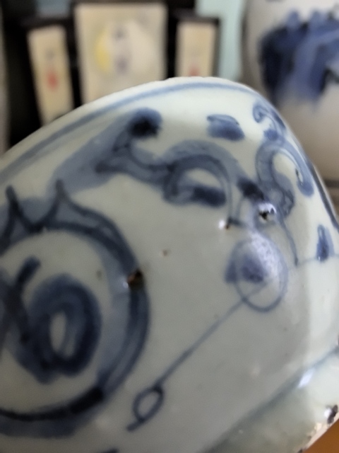 古玩陶瓷青花花卉紋碗真品鑒賞圖
