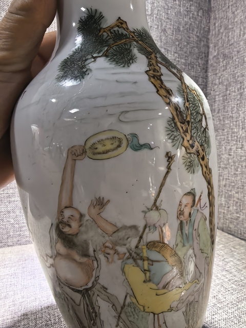 古玩陶瓷淺絳彩八仙圖撇口瓶真品鑒賞圖