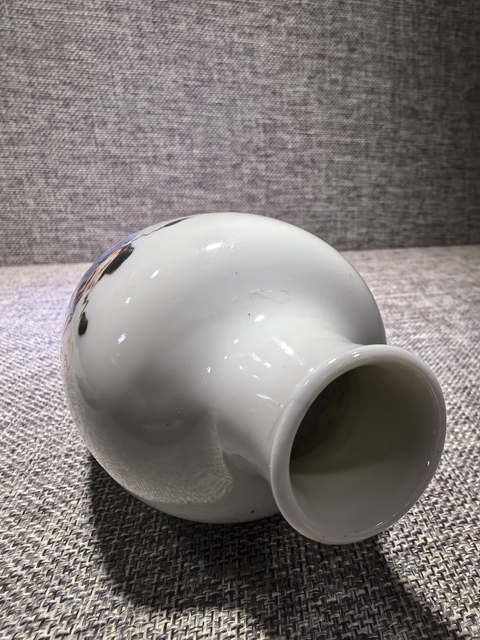 古玩陶瓷太白醉酒粉彩瓶真品鑒賞圖