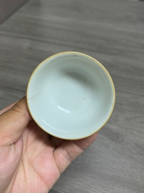 古玩陶瓷清中期石紋釉杯真品鑒賞圖