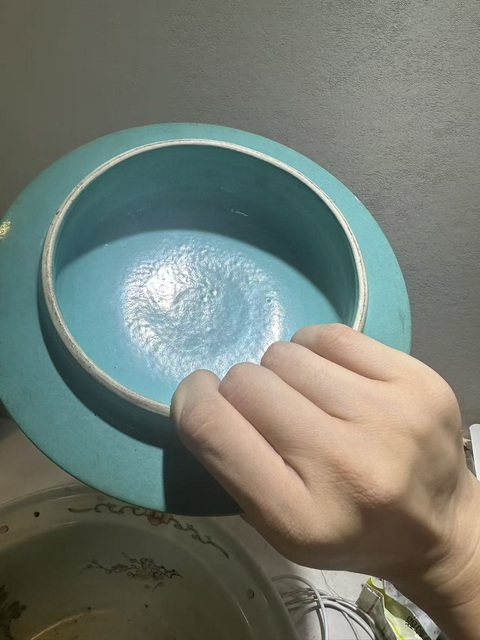 古玩陶瓷松石綠地粉彩蝠壽紋蓋子真品鑒賞圖