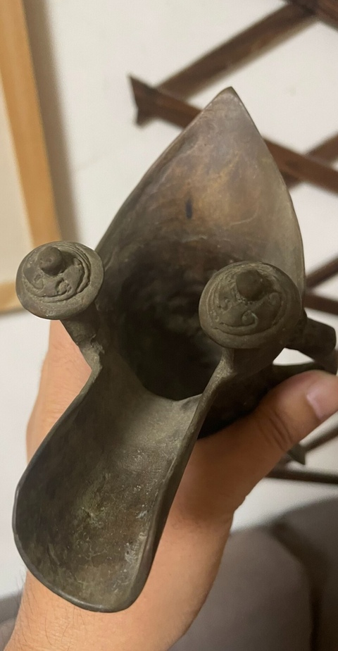 古玩銅器爵杯真品鑒賞圖