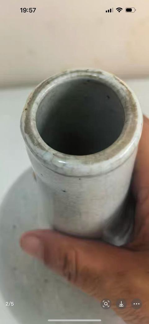 古玩陶瓷哥釉天球瓶真品鑒賞圖