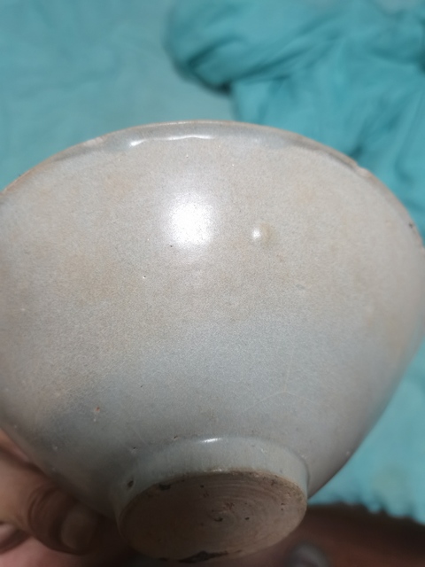 古玩陶瓷影青釉刻花紋碗真品鑒賞圖