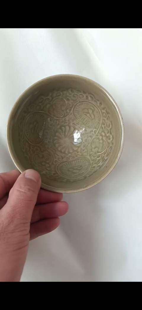 古玩陶瓷青瓷碗真品鑒賞圖