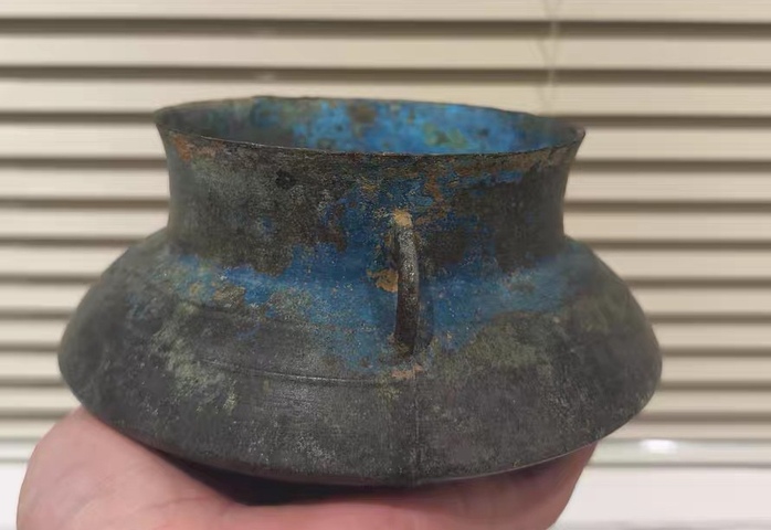 古玩銅器釜真品鑒賞圖