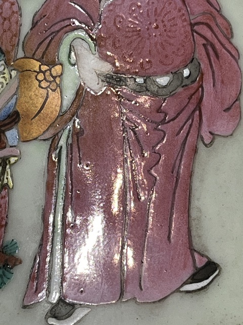 古玩陶瓷人物紋雙耳盤口瓶真品鑒賞圖