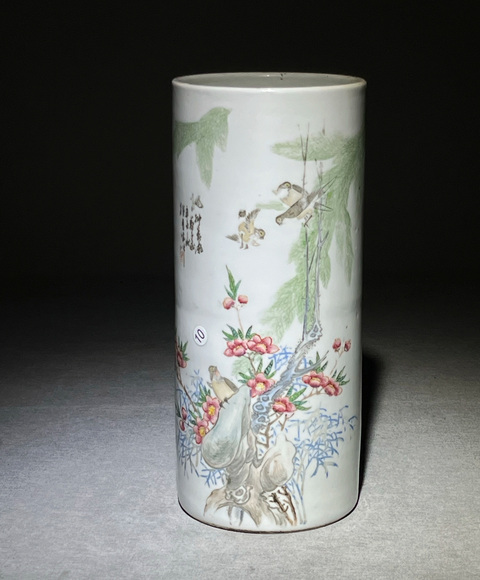 古玩陶瓷粉彩花鳥紋帽筒真品鑒賞圖