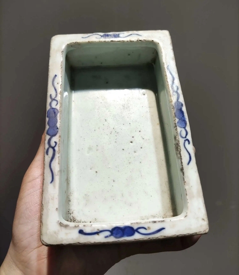 古玩陶瓷花卉紋青花水仙盆真品鑒賞圖