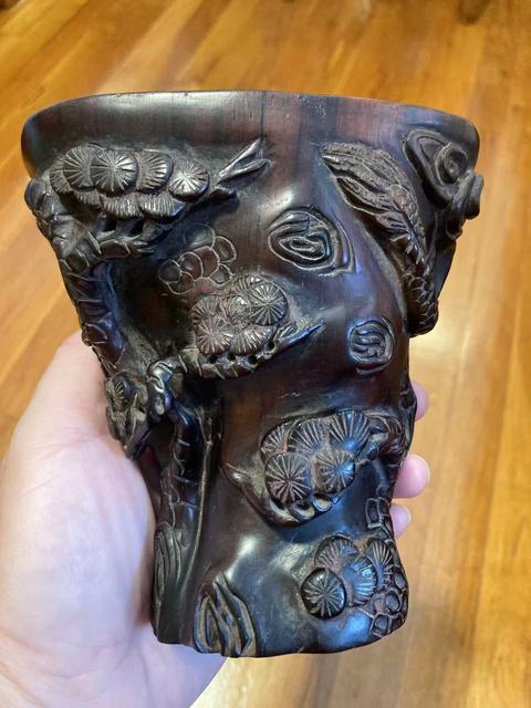 古玩雜項木雕松樹形杯真品鑒賞圖