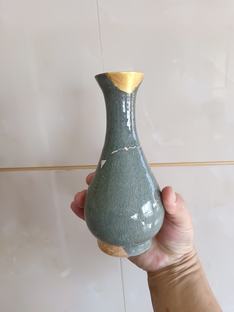 古玩陶瓷罕見南宋龍泉官窯花器拍賣，當前價格9800元
