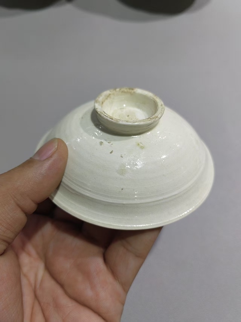 古玩陶瓷白釉盞真品鑒賞圖