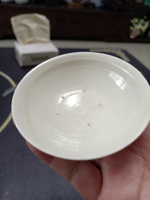 古玩陶瓷金代霍州窯白釉茶盞真品鑒賞圖