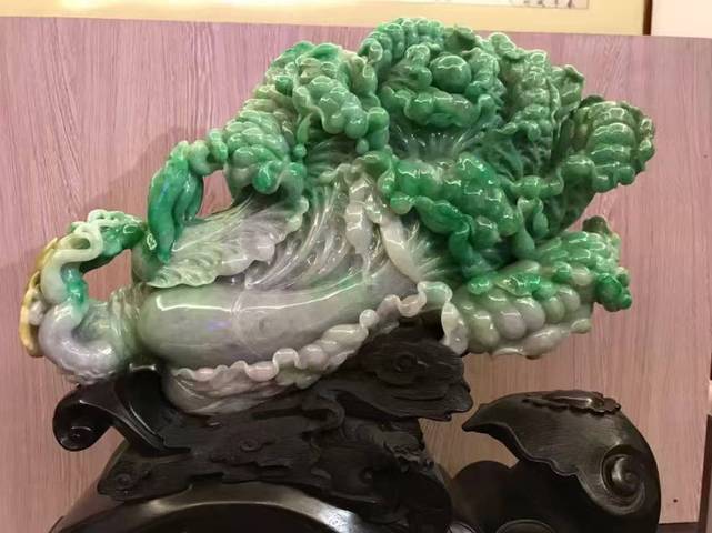 古玩玉器翡翠白菜擺件真品鑒賞圖