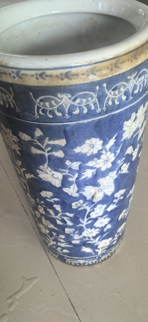 古玩陶瓷筒瓶真品鑒賞圖