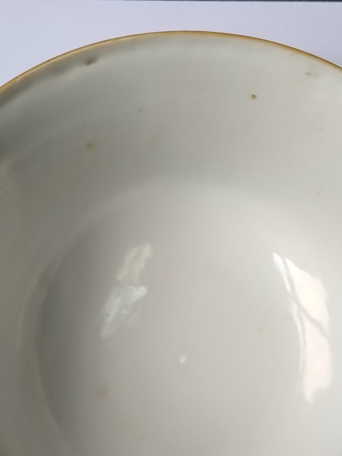 古玩陶瓷松石綠礬紅竹報平安圖茶碗真品鑒賞圖