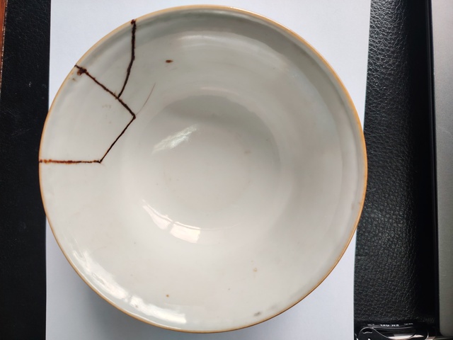古玩陶瓷松石綠礬紅竹報平安圖茶碗真品鑒賞圖